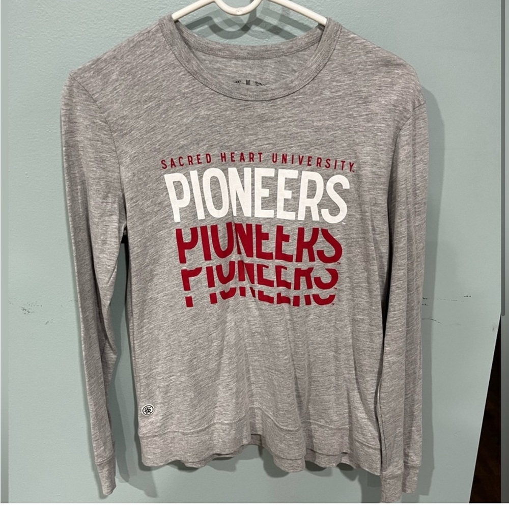 NWT Sacred Heart University Long Sleeve tee
